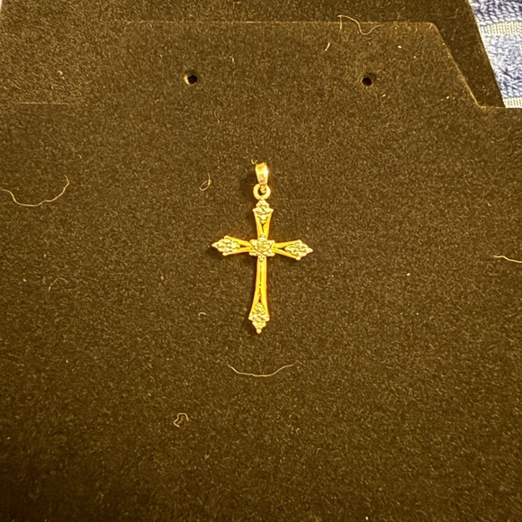 Vintage Elegant Gold and Silver Cross Pendant - Picture 2 of 4